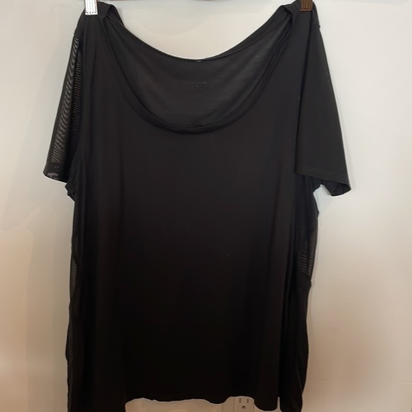 Alo scoop mesh tee - Picture 3 of 4